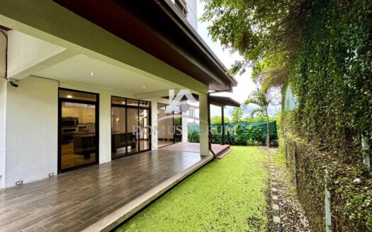 Venta de Casa en Condominio Francosta