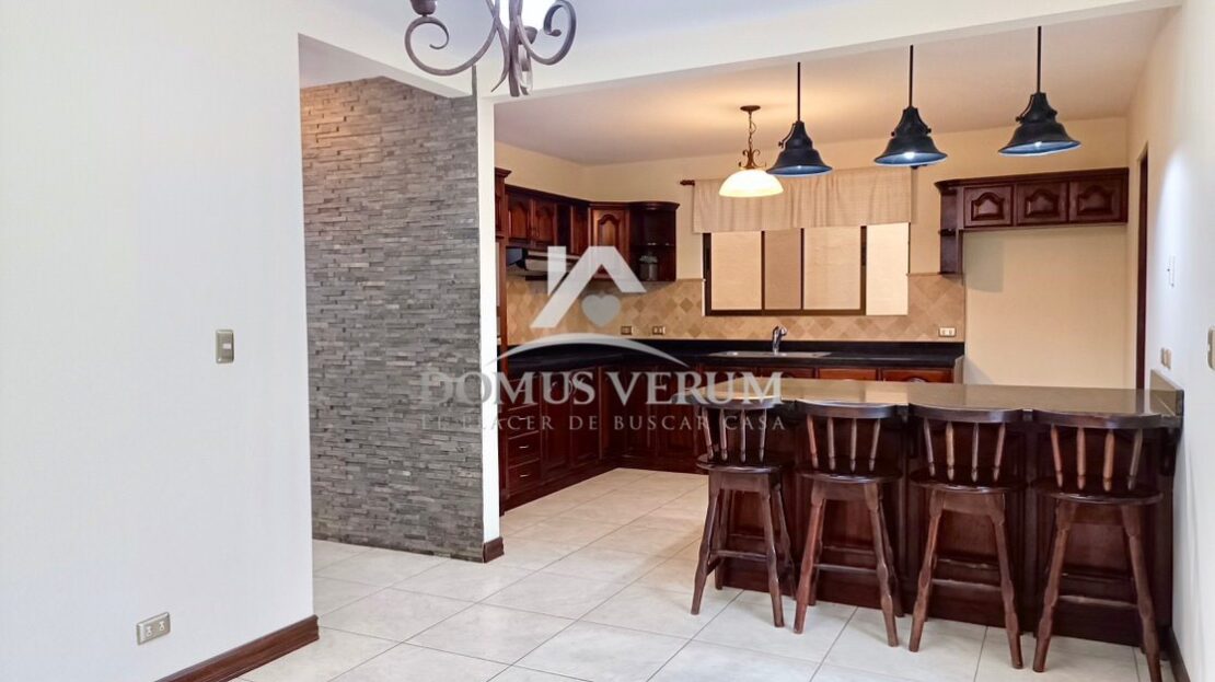 Los Sauces Condominio Heredia San Francisco