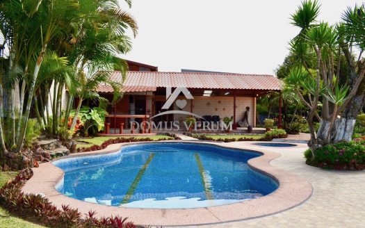 Venta de propiedad de inversión en Santo Domingo de Heredia