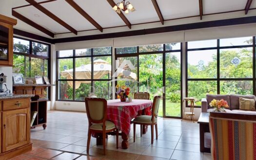 Casa en venta en San Pablo de Heredia, de un piso.