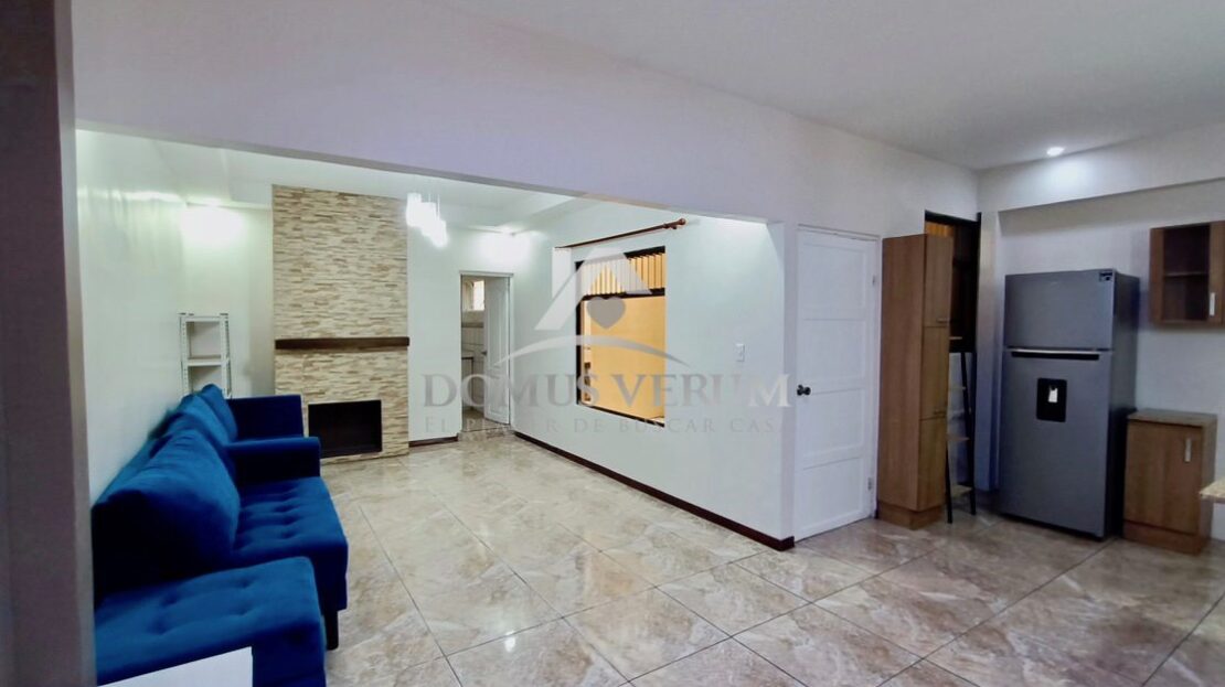 Venta de casas en San Juan de Tibás con Local Comercial
