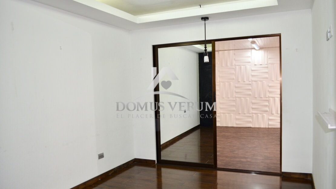 Venta casa Llorente Tibás