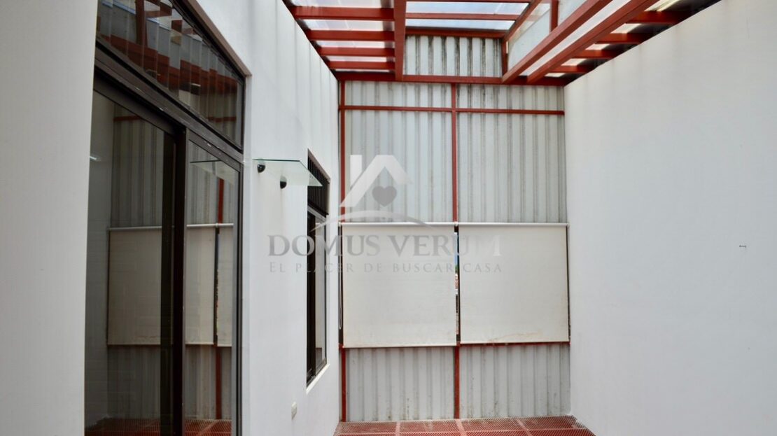 Venta de casas baratas en Tibás