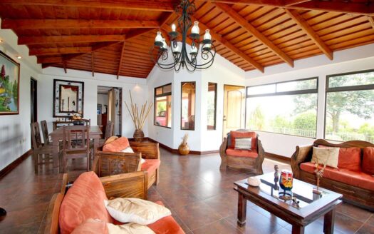 Venta de Propiedad en Concepción de San Rafael de Heredia