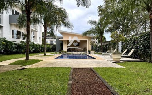 Santa Ana Apartamento en Venta en Condominio Tempo