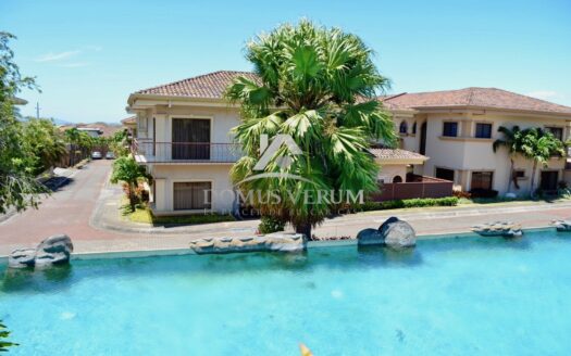 Alquiler de casa Amueblada en Belén de Heredia Condominio La Jolla