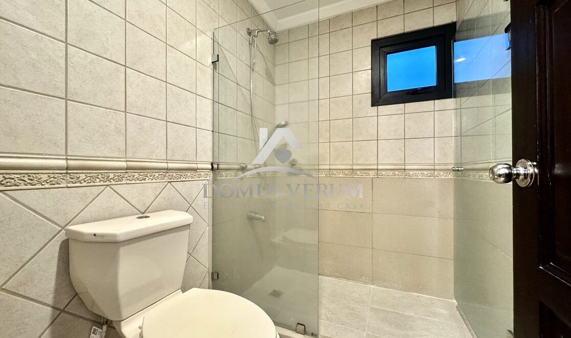 Los Laureles Apartamentos Venta