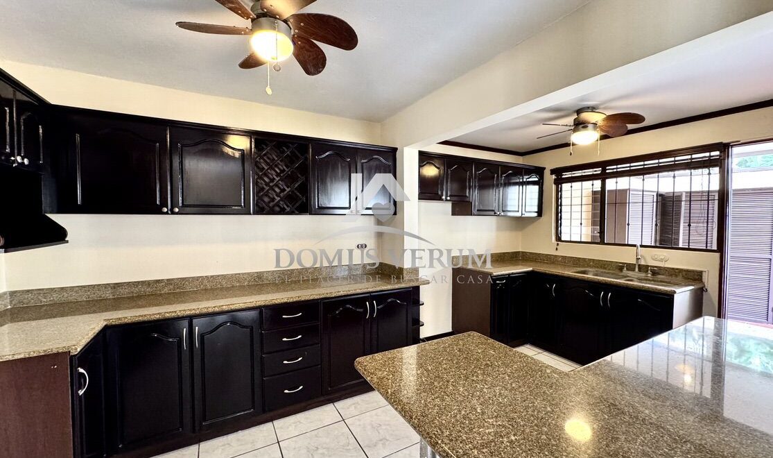 Real Santa Maria Oeste Heredia Casas en venta