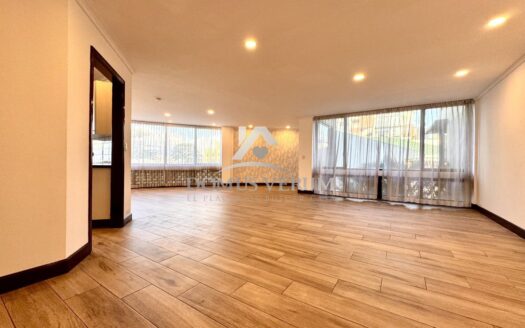 Venta de apartamento de 3 habitaciones en Rohrmoser