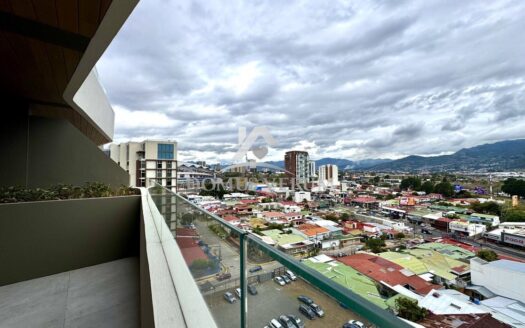 Alquiler de apartamento en Nunciatura con terraza y vista en Torre Alterego
