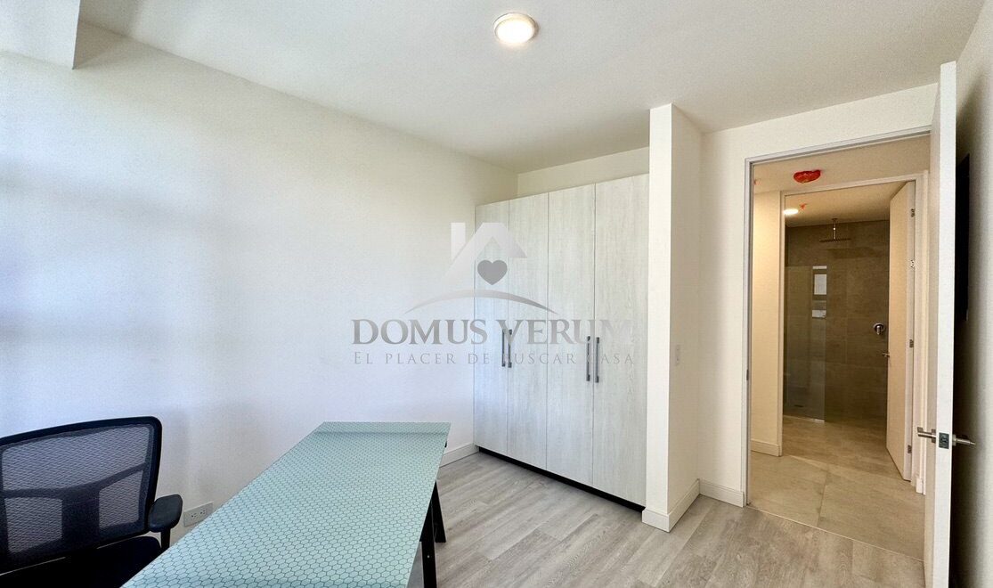 Nuevo apartamento con vista panorámica y terraza – Sabana Norte