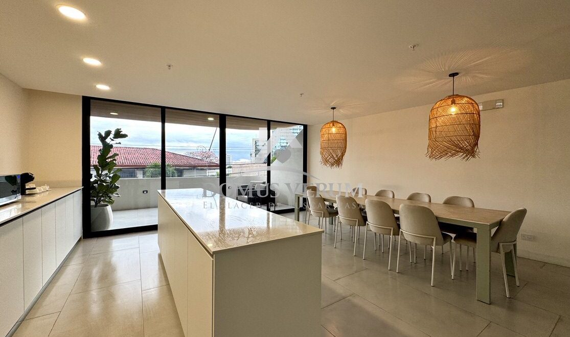 Moderno apartamento con vista al Parque La Sabana
